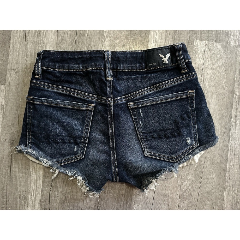 American Eagle Distress Denim Shorts Dark Wash Frayed Hem Size 00 Super Stretch - Picture 4 of 12